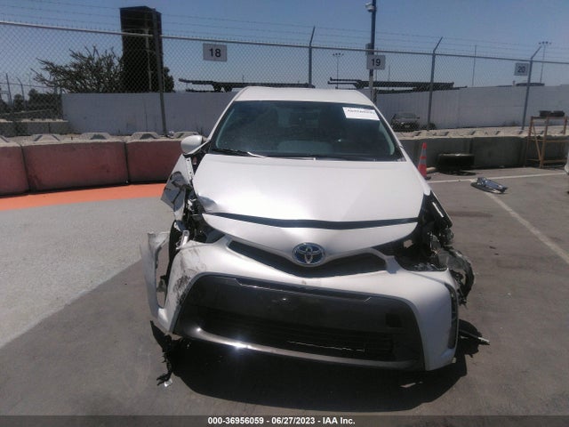 Toyota Prius V Two/five/three/four 2015 JTDZN3EU3FJ028898 Image 4
