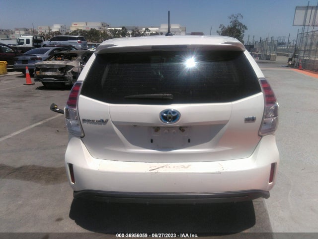 Toyota Prius V Two/five/three/four 2015 JTDZN3EU3FJ028898 Image 8