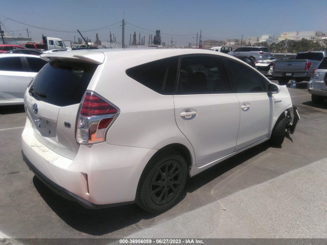Toyota Prius V Two/five/three/four 2015 JTDZN3EU3FJ028898 Image 10