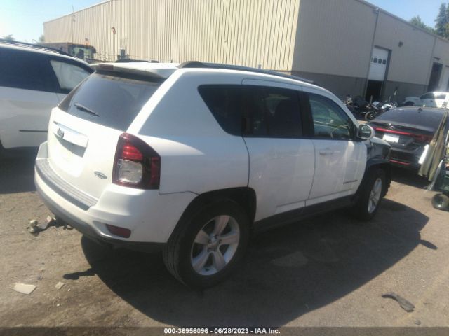 1C4NJCEA2GD648285 Jeep Compass Latitude