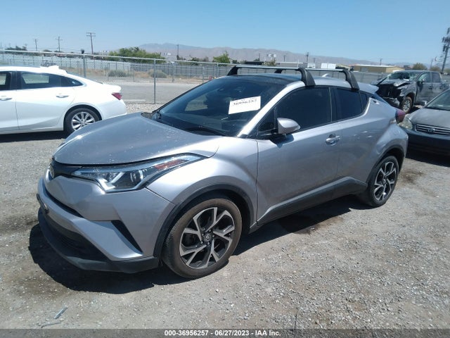 Toyota C-HR XLE 2018 JTNKHMBXXJ1010285 Image 2