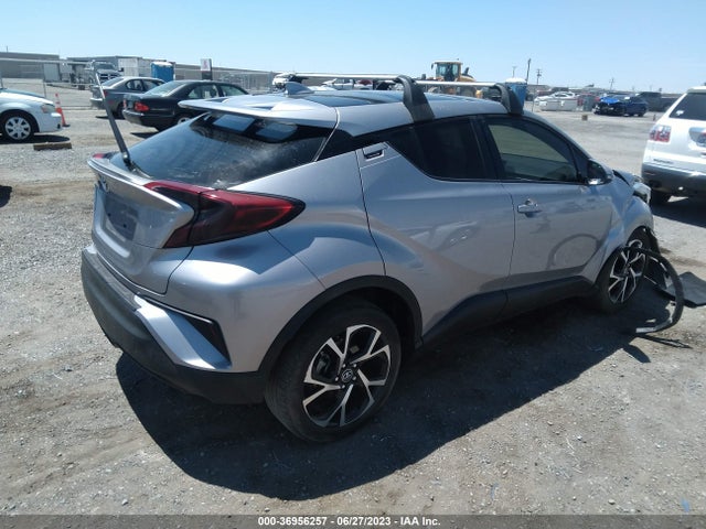 Toyota C-HR XLE 2018 JTNKHMBXXJ1010285 Image 4