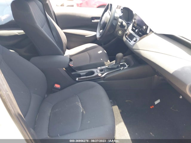 Toyota COROLLA LE 2021 5YFEPMAEXMP262218 Image 10
