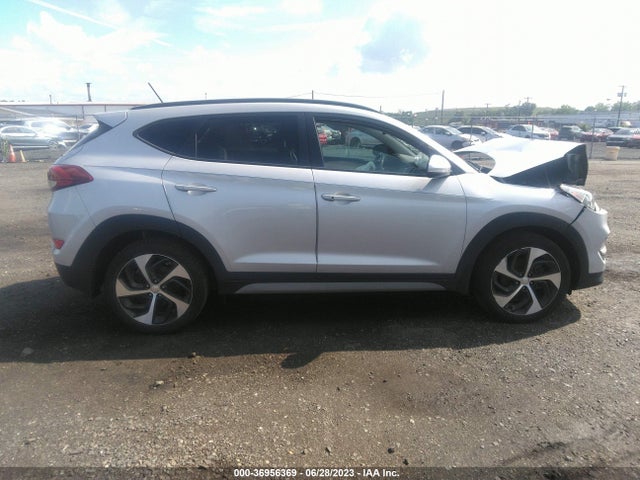 Hyundai Tucson Value 2017 KM8J3CA29HU567756 Image 5