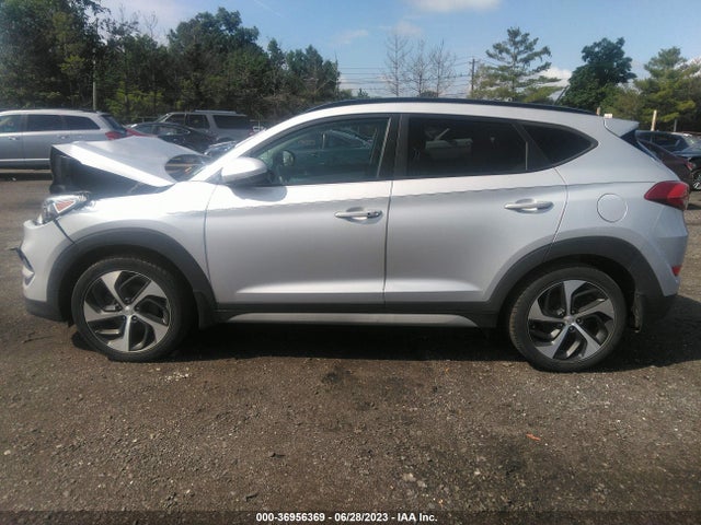 Hyundai Tucson Value 2017 KM8J3CA29HU567756 Image 6