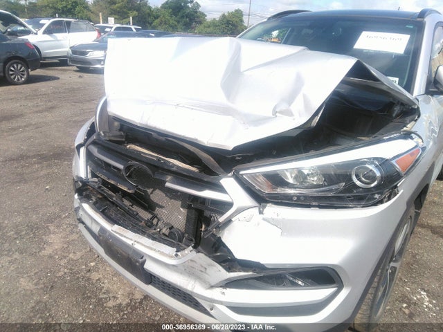 Hyundai Tucson Value 2017 KM8J3CA29HU567756 Image 12