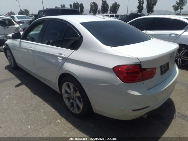 WBA3B1G52FNT06298 BMW 3 Series 320i