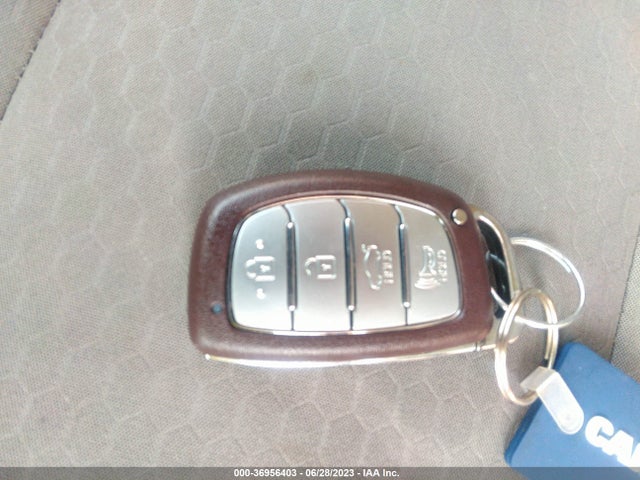 2020 HYUNDAI ELANTRA VALUE EDITION VIN: 5NPD84LF6LH628928