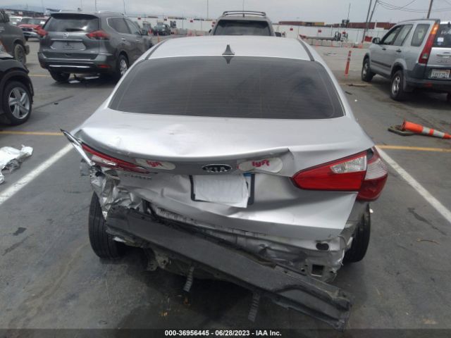 KNAFK4A69G5617471 KIA FORTE LX