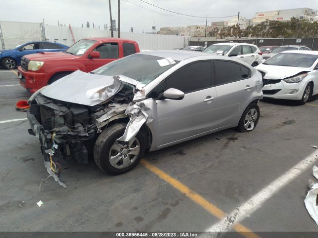 KNAFK4A69G5617471 KIA FORTE LX