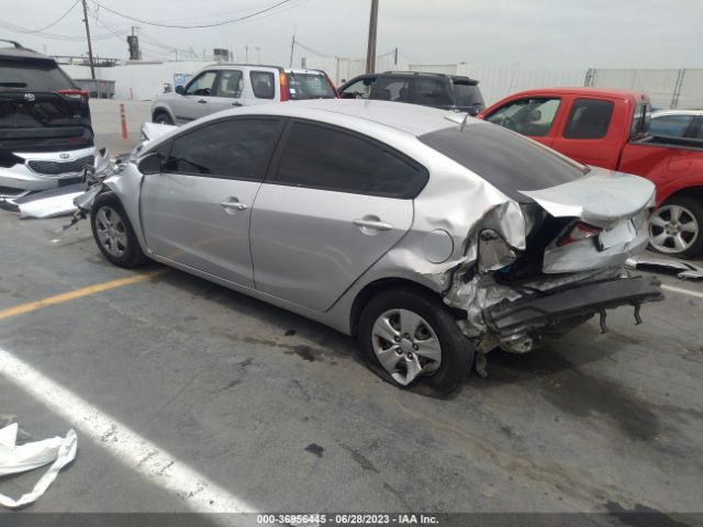 KNAFK4A69G5617471 KIA FORTE LX
