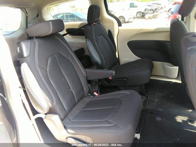 2C4RC1CGXNR225567 Chrysler Voyager Lx