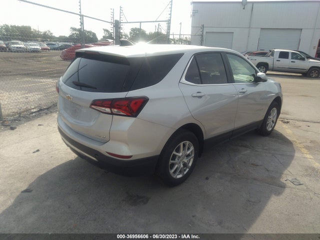 Chevrolet EQUINOX LT 2022 3GNAXUEV6NL183255 Image 4