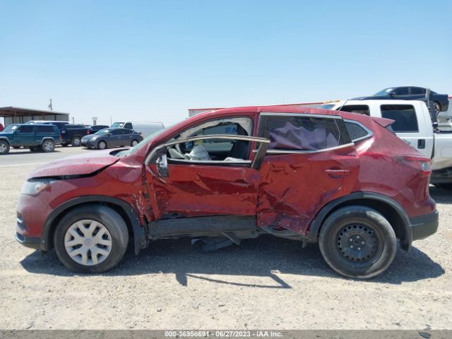 JN1BJ1CVXLW280520 Nissan Rogue Sport S