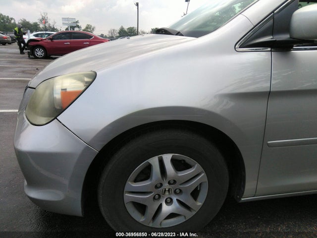 2005 HONDA ODYSSEY EX VIN: 5FNRL38435B408749