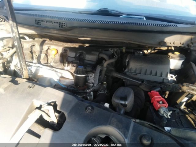 19XFB2F51EE059589 Honda Civic Sedan Lx