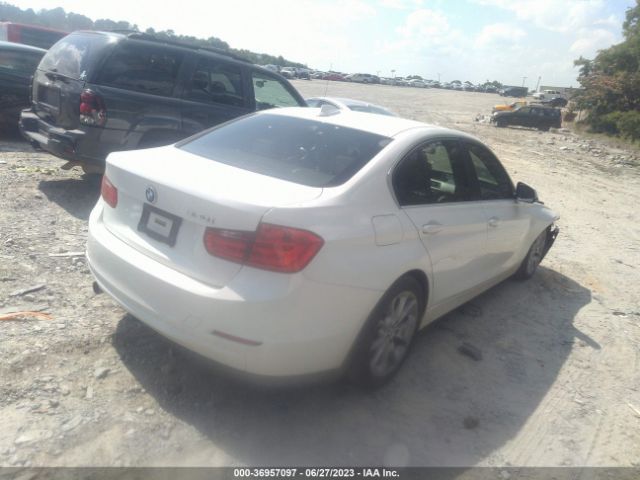 WBA3B1G58FNT07679 BMW 3 Series 320i