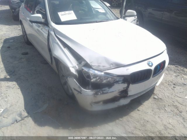 WBA3B1G58FNT07679 BMW 3 Series 320i