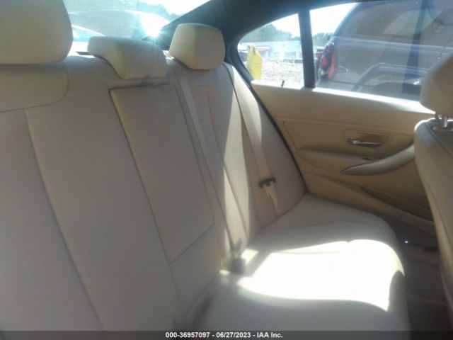 WBA3B1G58FNT07679 BMW 3 Series 320i