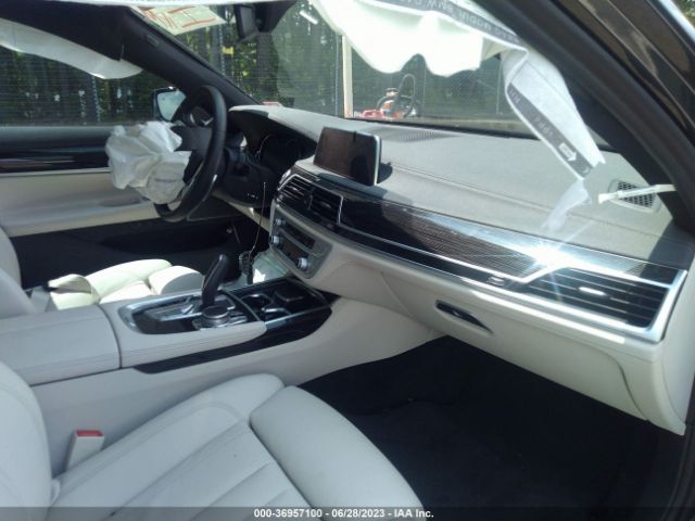 WBA7E2C55KB454896 BMW 7 Series 740i