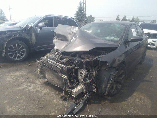 1C3CCCBG9GN147077 Chrysler 200 S