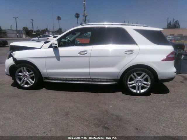 4JGDA5JB6FA483486 Mercedes-Benz M-class Ml 350
