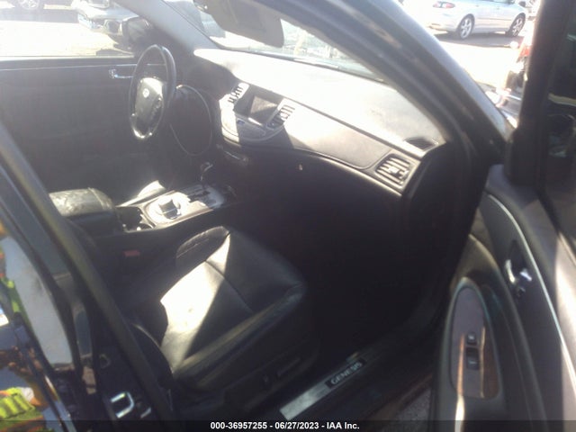 2009 HYUNDAI GENESIS VIN: KMHGC46F89U044273