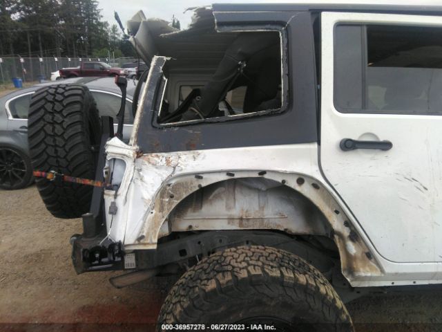 1C4HJWDG1JL918110 Jeep Wrangler Jk Unlimited Sport S