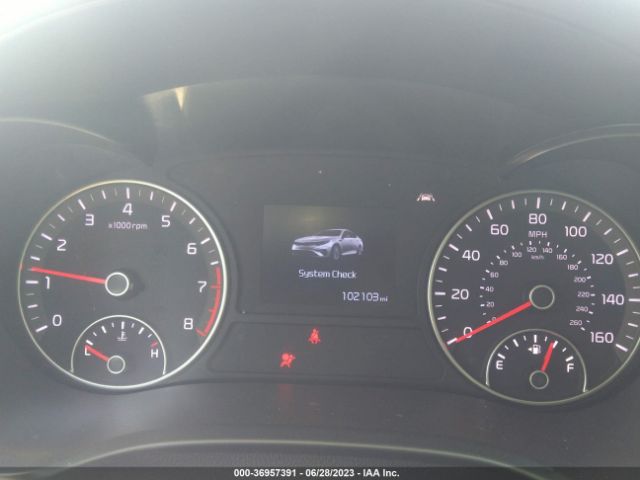5XXGT4L39KG314038 KIA Optima Lx