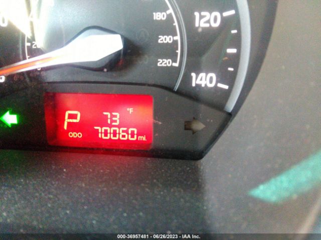 KNADM4A33H6021050 KIA RIO LX