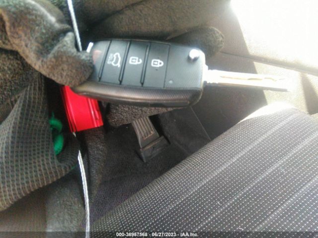 KNDPM3ACXK7571499 KIA Sportage Lx