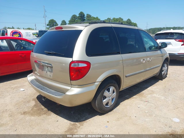 2006 CHRYSLER TOWN & COUNTRY SWB VIN: 1A4GP45R86B757132