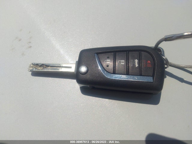 Toyota CAMRY SE 2022 4T1G11AK0NU039751 Image 3