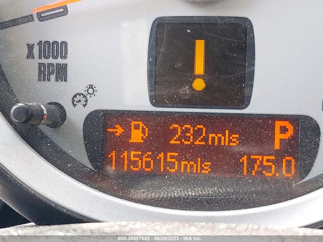 2010 MINI COOPER CLUBMAN VIN: WMWML3C55ATX37564