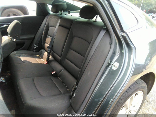 2018 CHEVROLET MALIBU LT VIN: 1G1ZD5ST2JF136962