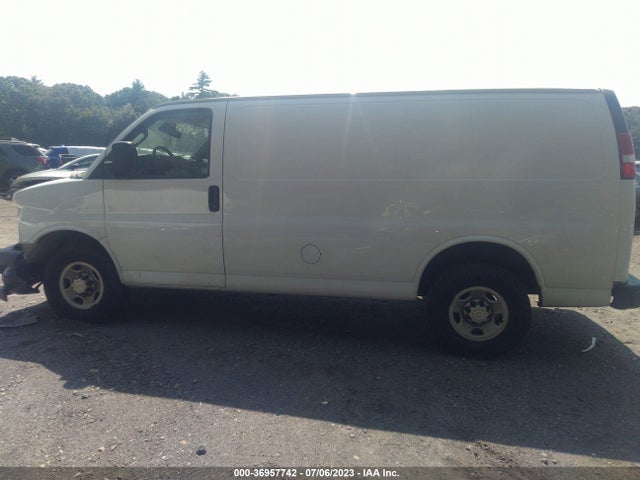 Chevrolet EXPRESS CARGO VAN 2019 1GCWGAFG5K1367814 Image 14