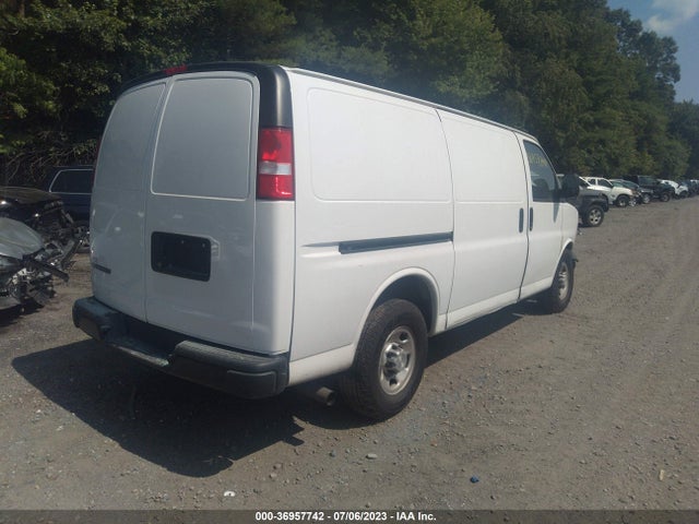Chevrolet EXPRESS CARGO VAN 2019 1GCWGAFG5K1367814 Image 4
