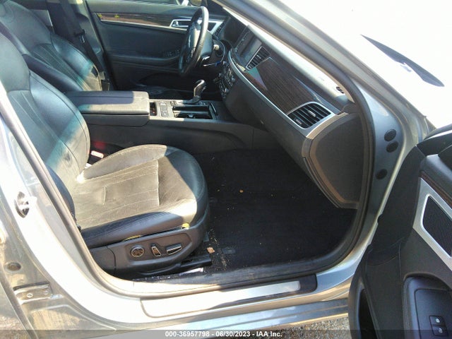 Hyundai Genesis 3.8 2016 KMHGN4JE8GU137610 Image 5