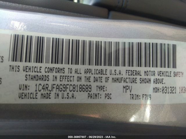 1C4RJFAG9FC818689 Jeep Grand Cherokee Laredo