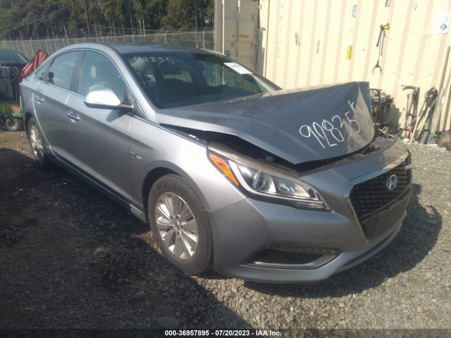 2016 KMHE24L1XGA014323 main image