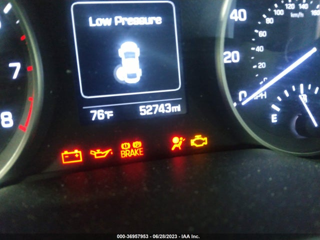 2018 HYUNDAI ELANTRA SEL VIN: 5NPD84LFXJH356784