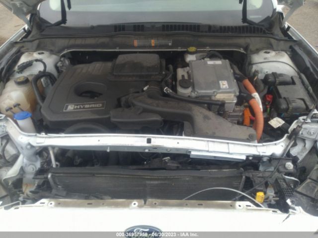 3FA6P0LU3JR251090 Ford Fusion Hybrid Se