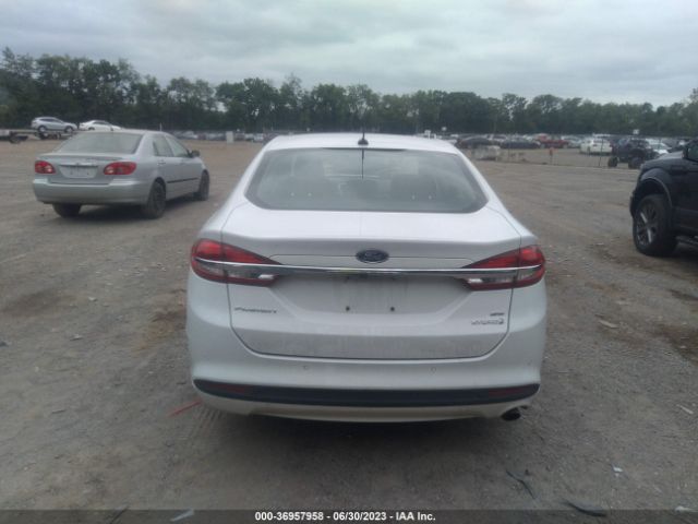 3FA6P0LU3JR251090 Ford Fusion Hybrid Se