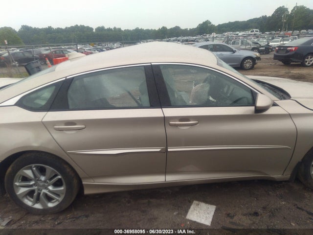 Honda ACCORD LX 2018 1HGCV1F16JA257973 Image 12