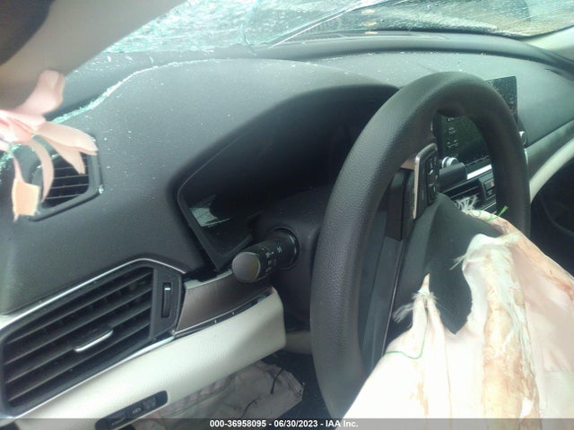 Honda ACCORD LX 2018 1HGCV1F16JA257973 Image 14