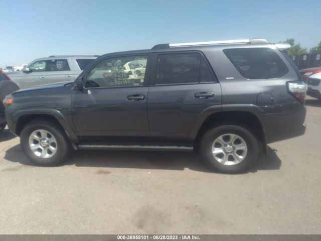 Toyota 4RUNNER SR5 2021 JTEMU5JR3M5939759 Image 6