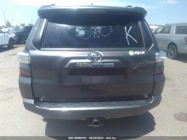 Toyota 4RUNNER SR5 2021 JTEMU5JR3M5939759 Image 8