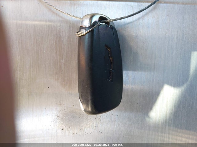 Chevrolet EQUINOX LT 2018 3GNAXJEV4JL106991 Image 3