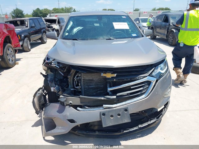 Chevrolet EQUINOX LT 2018 3GNAXJEV4JL106991 Image 4