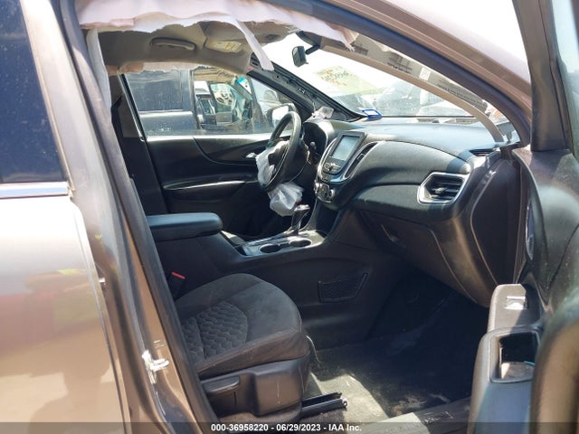 Chevrolet EQUINOX LT 2018 3GNAXJEV4JL106991 Image 11
